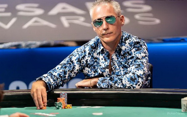 Damian Salas力压Joseph Hebert赢得2020 WSOP主赛事冠军！