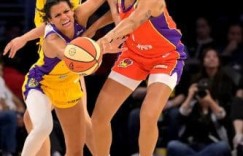 WNBA前瞻：菲尼克斯水星开启四连客长征，最老vs最年轻正面碰撞，大发体育助力你的致富之路！