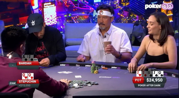 德州扑克在复杂的三人牌局中，顶三条该怎么打？