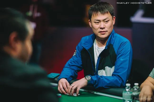 【EV扑克】WSOP | 2.5K锦标赛天津选手徐强领跑11强，金手链越来越近了